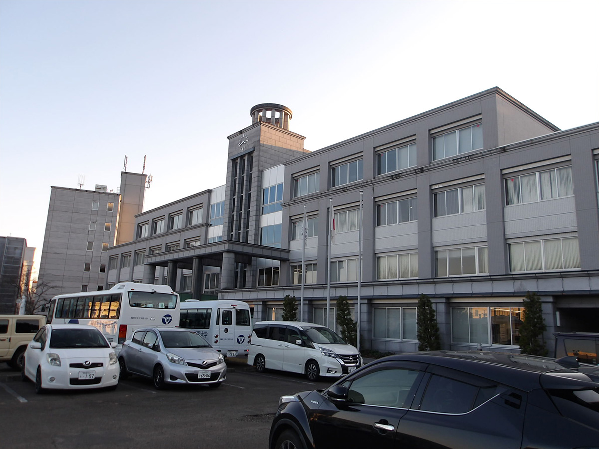 東北文化学園大学 外観
